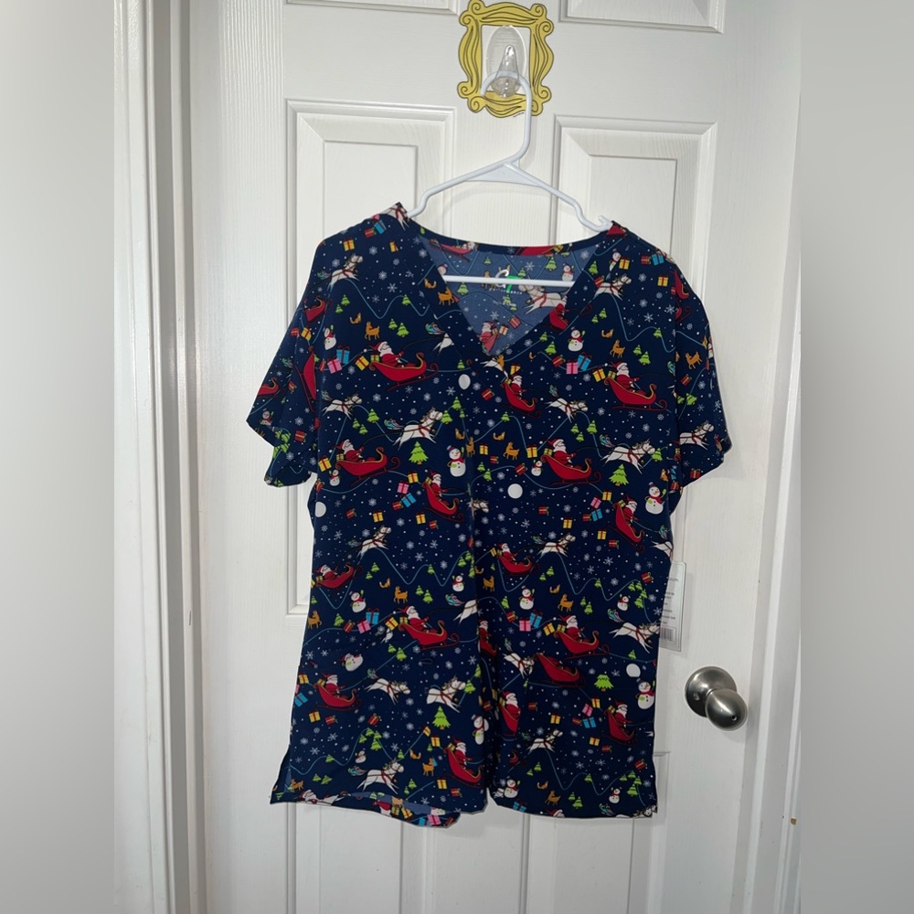 GT performance nurse scrub top Christmas unicorn santa size XL